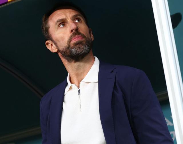 1669764715814021584.jpg England-boss-Gareth-Southgate.jpg